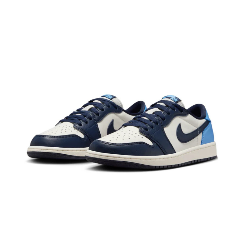 Air Jordan 1 Low OG Obsidian UNC