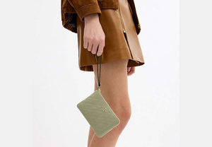 Corner Zip Wristlet - Gold/Pistachio