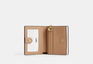 Snap Wallet In Signature Chenille - Gold/White/Chalk