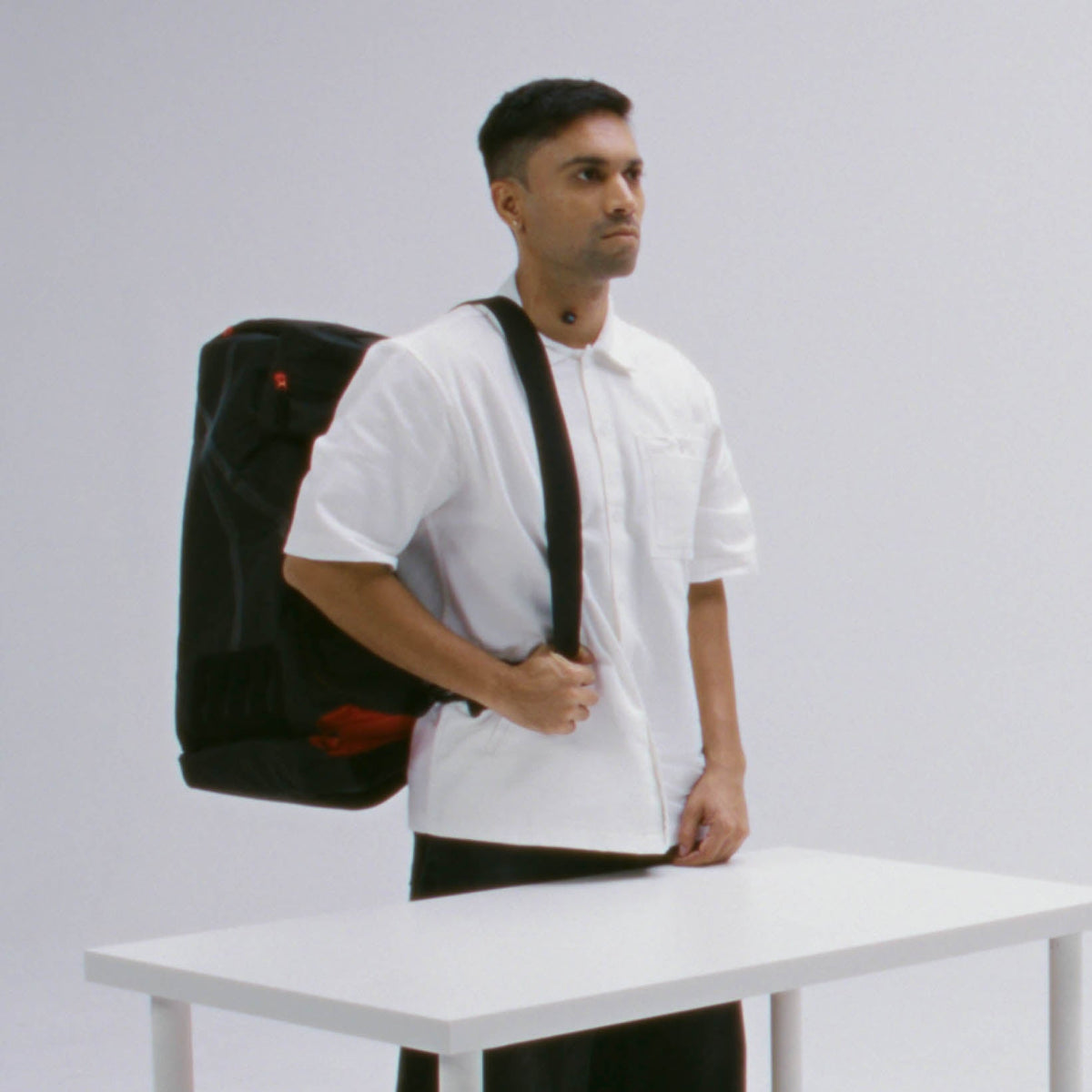 Ludic Black Sport Bag