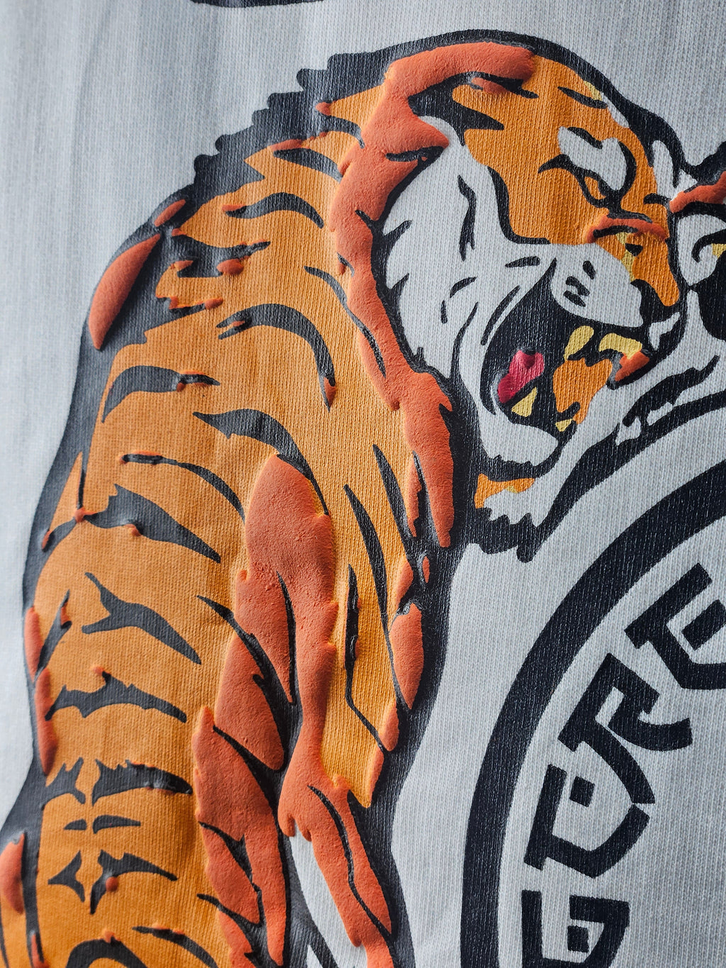 OFF WHITE DRAGON TIGER T-SHIRT