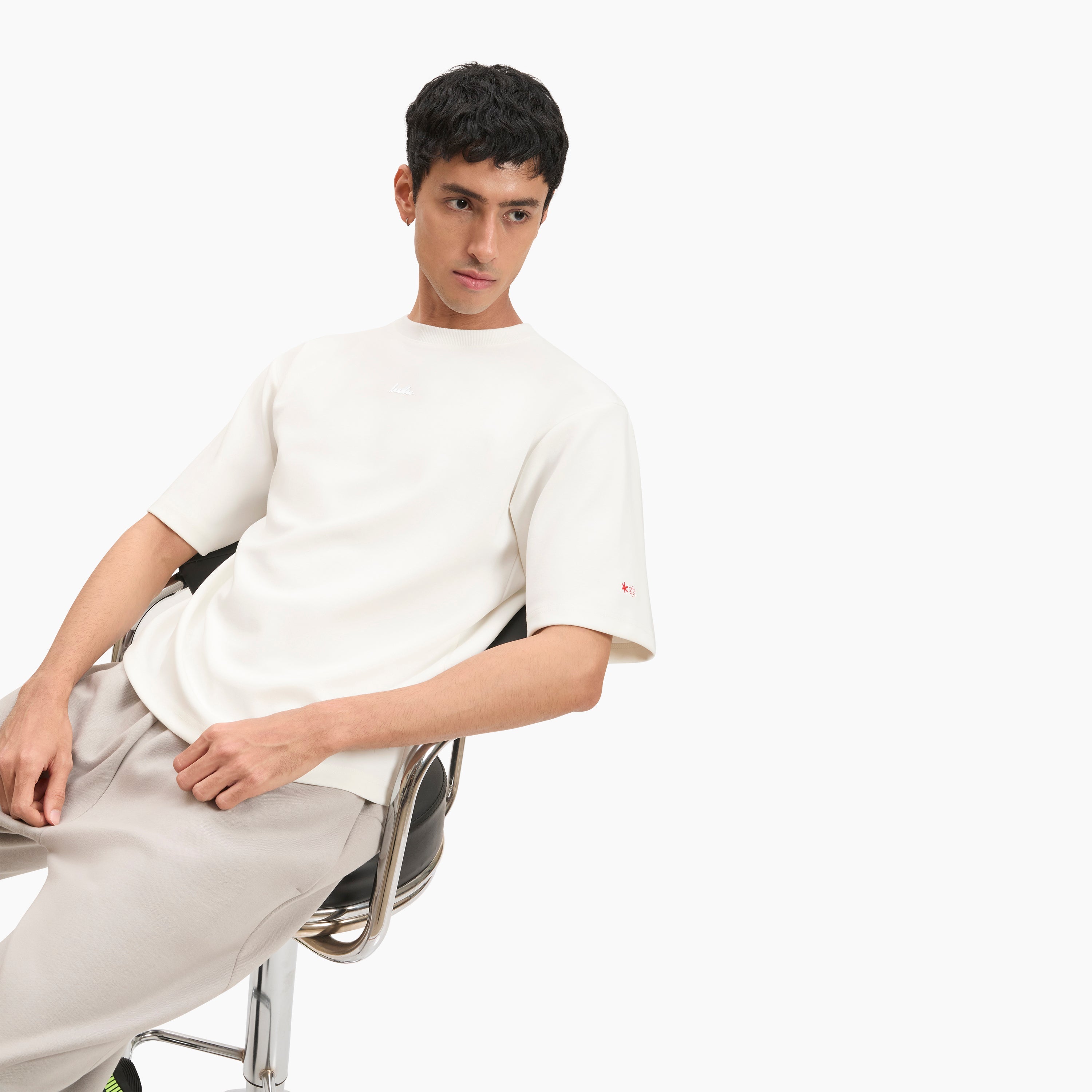 Ludic Crisp White Core T Molecule T-shirt