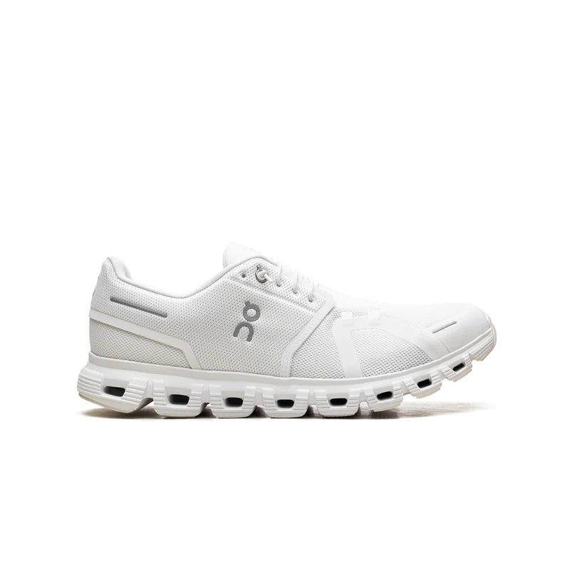 On Running Cloud 6 All White