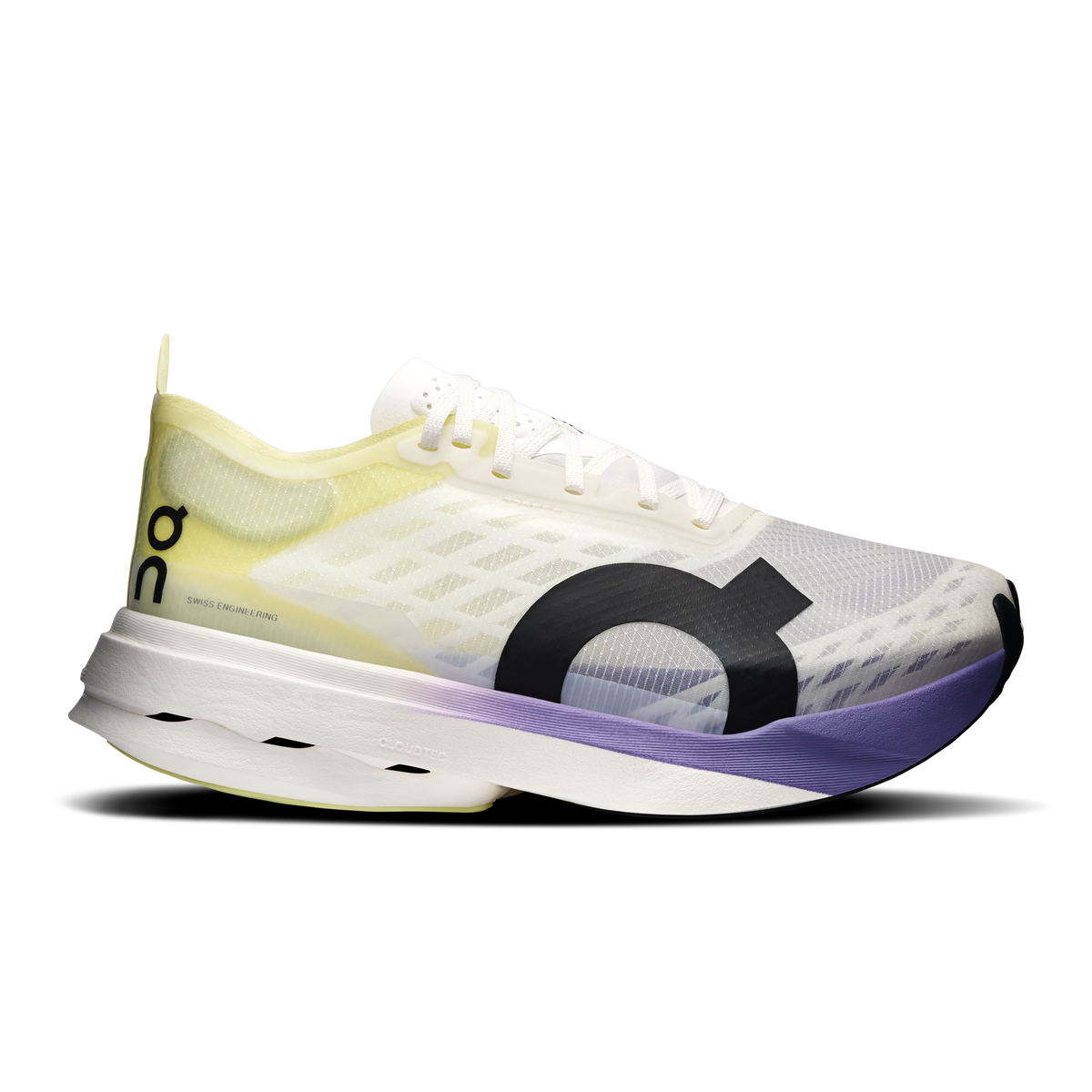 Cloudboom Strike - Womens