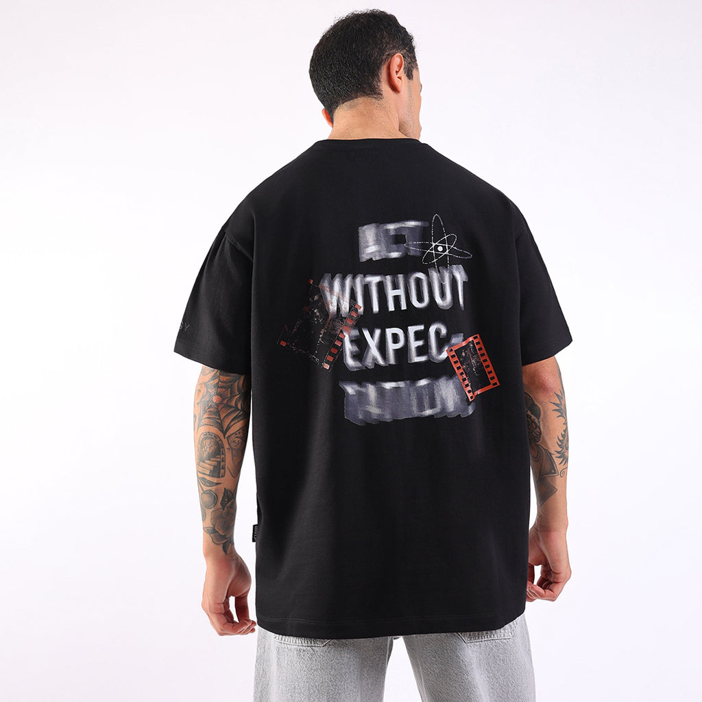 ACT WITHOUT EXPECTATIONS T-SHIRT