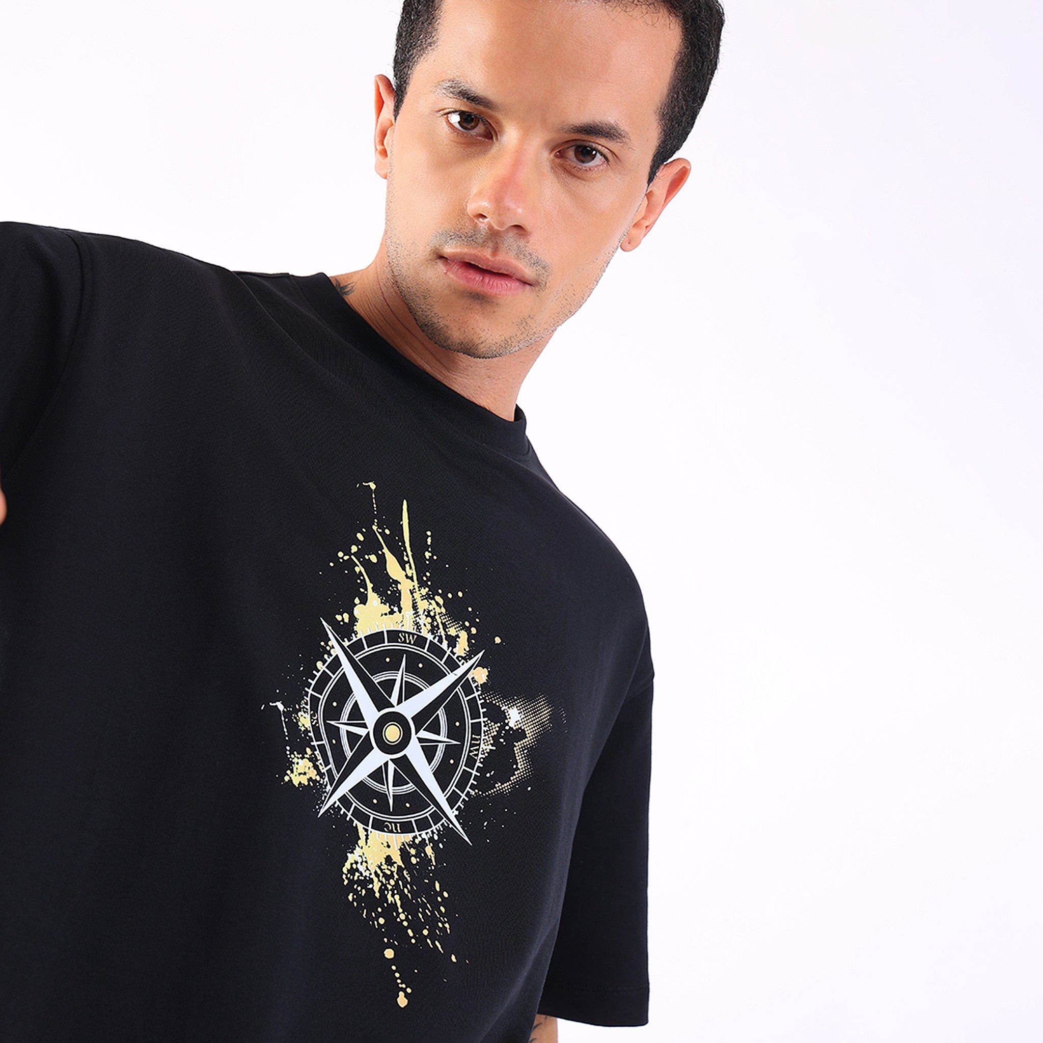 COMPASS T-SHIRT