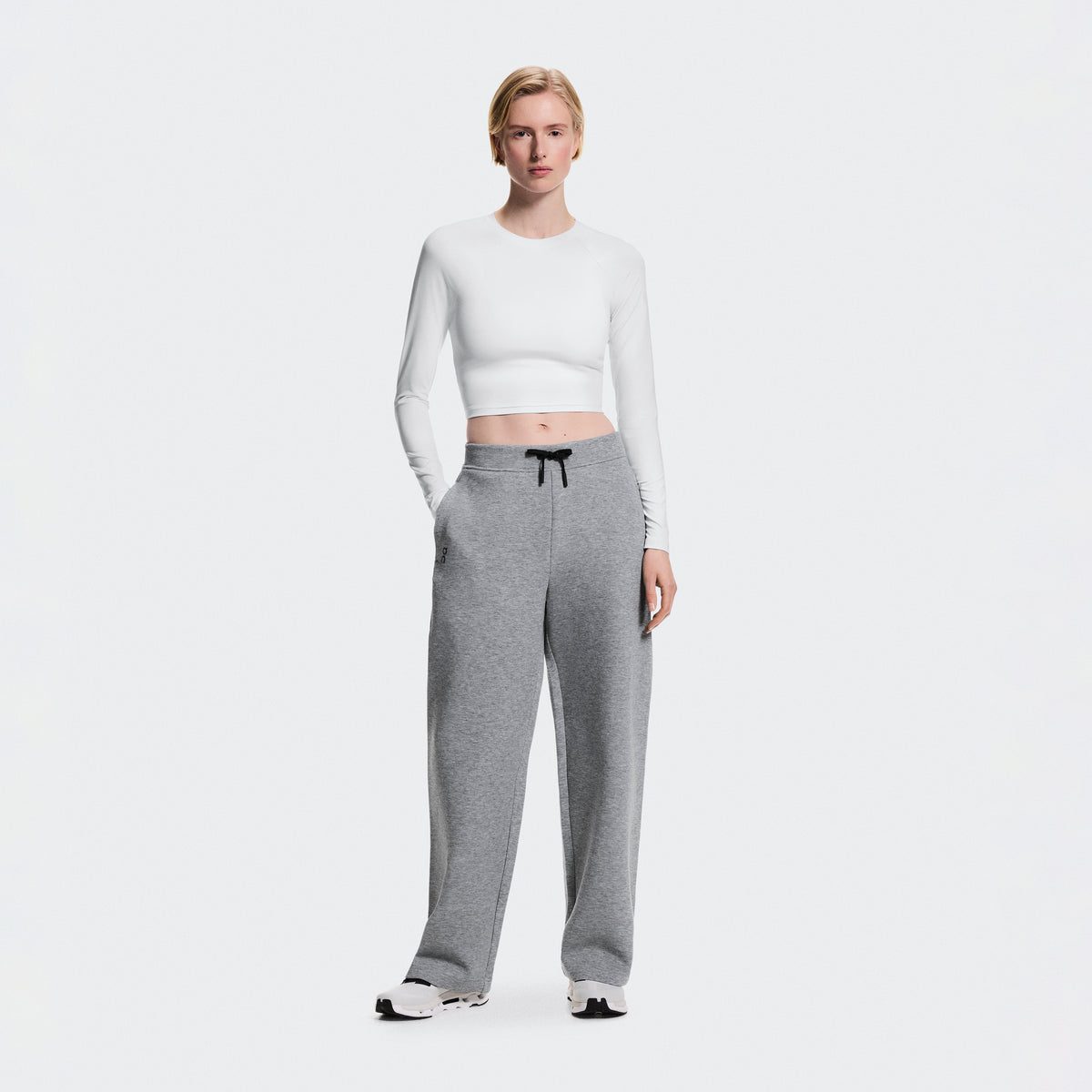 Focus Tech Sweatpants - Womens