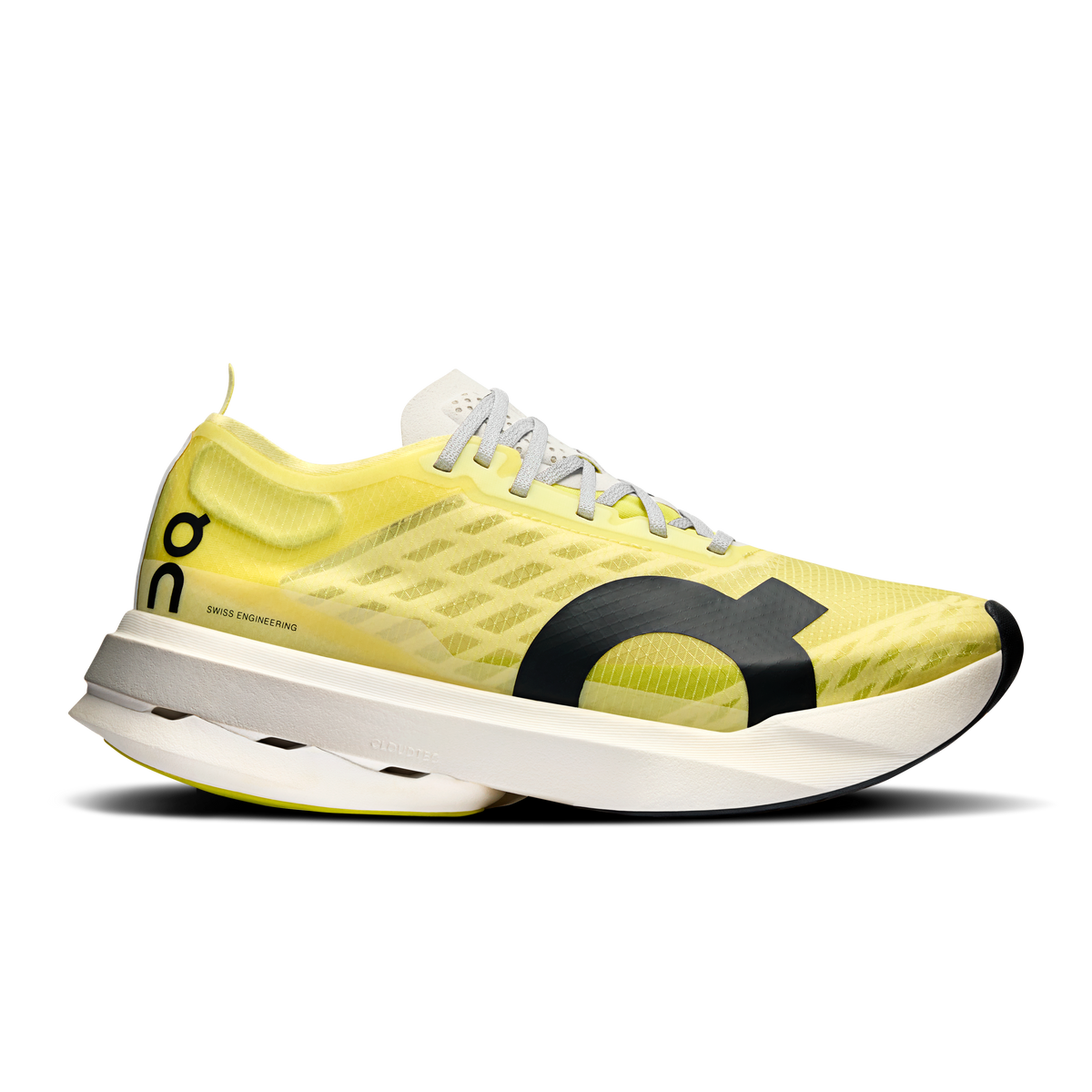 Cloudboom Strike - Womens