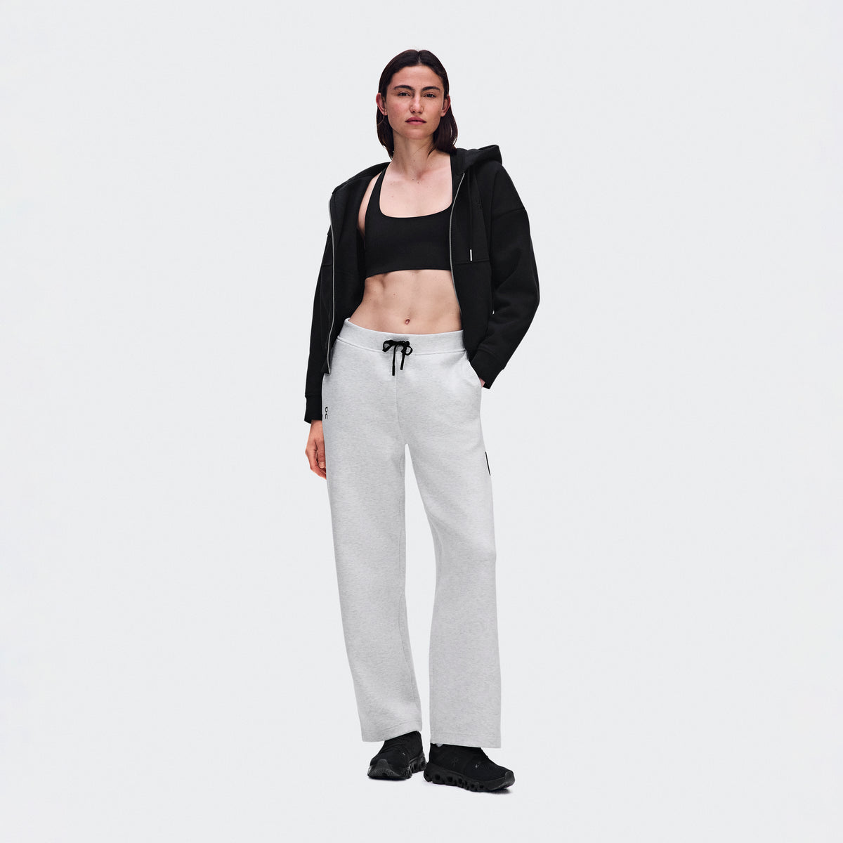 Focus Tech Sweatpants - Womens