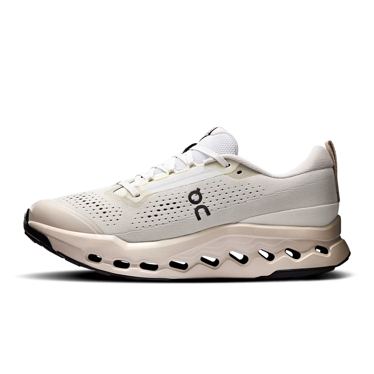 ON RUNNING Cloudsurfer Trail 2 "Frost | Truffle"