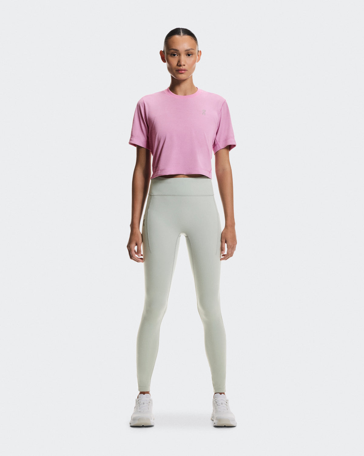Train-T Crop Graphic - Womens