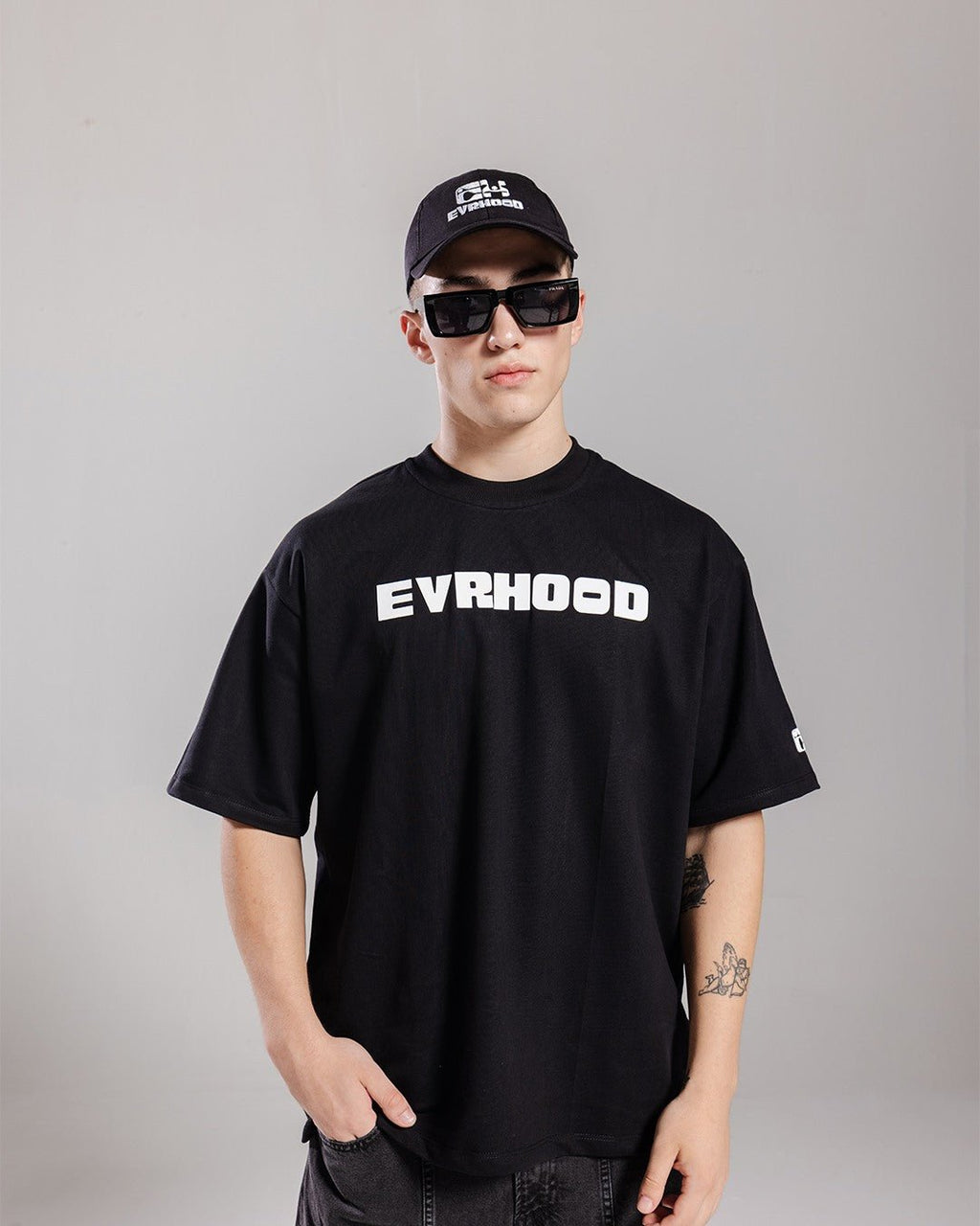 Evrhood Basics! - Black