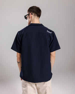 Bowling Shirt - Blue - Evrhood oversized shirt on model
