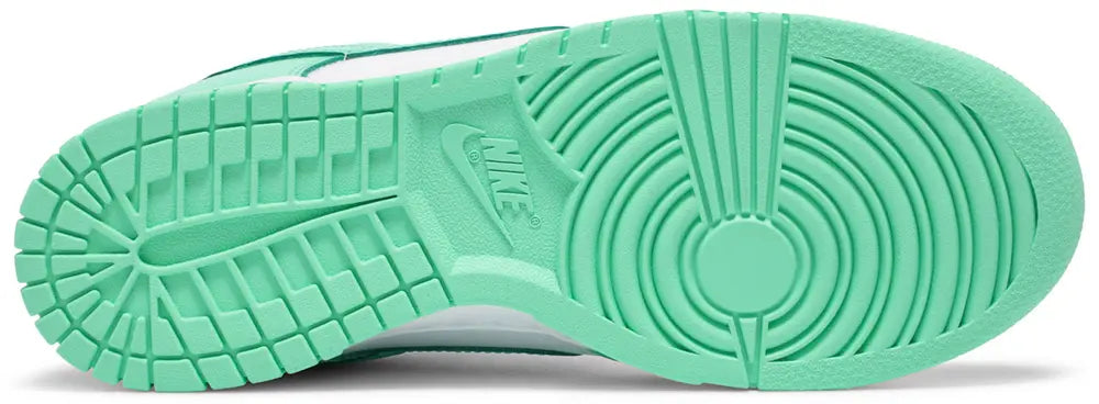 Nike Dunk Low "Green Glow"