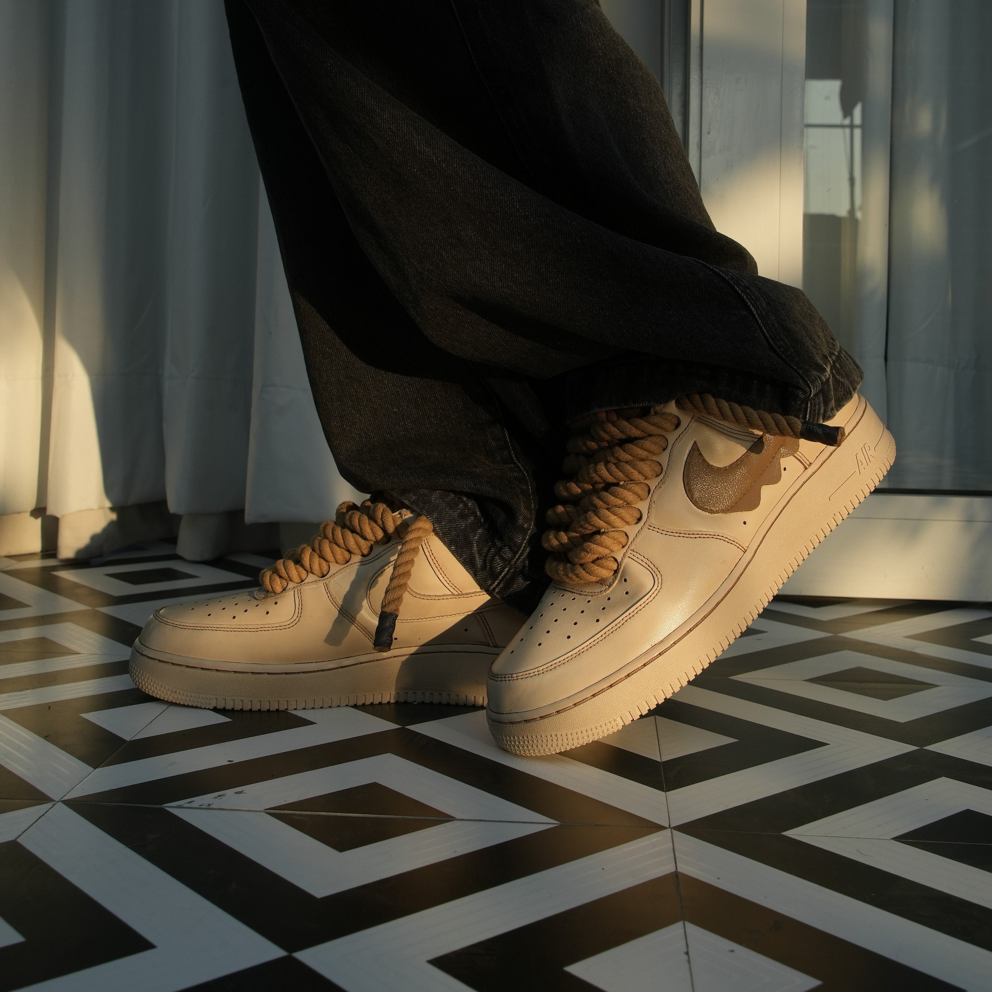 COFFEE AF1 (Drip Swoosh)