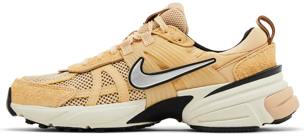 Nike V2K Run 'Sesame' (W)