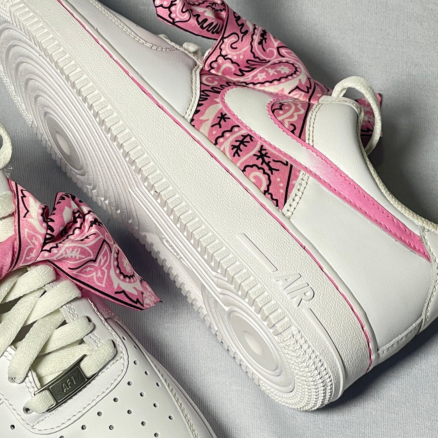 BANDANA BOW AF1 (Swoosh Gradient)
