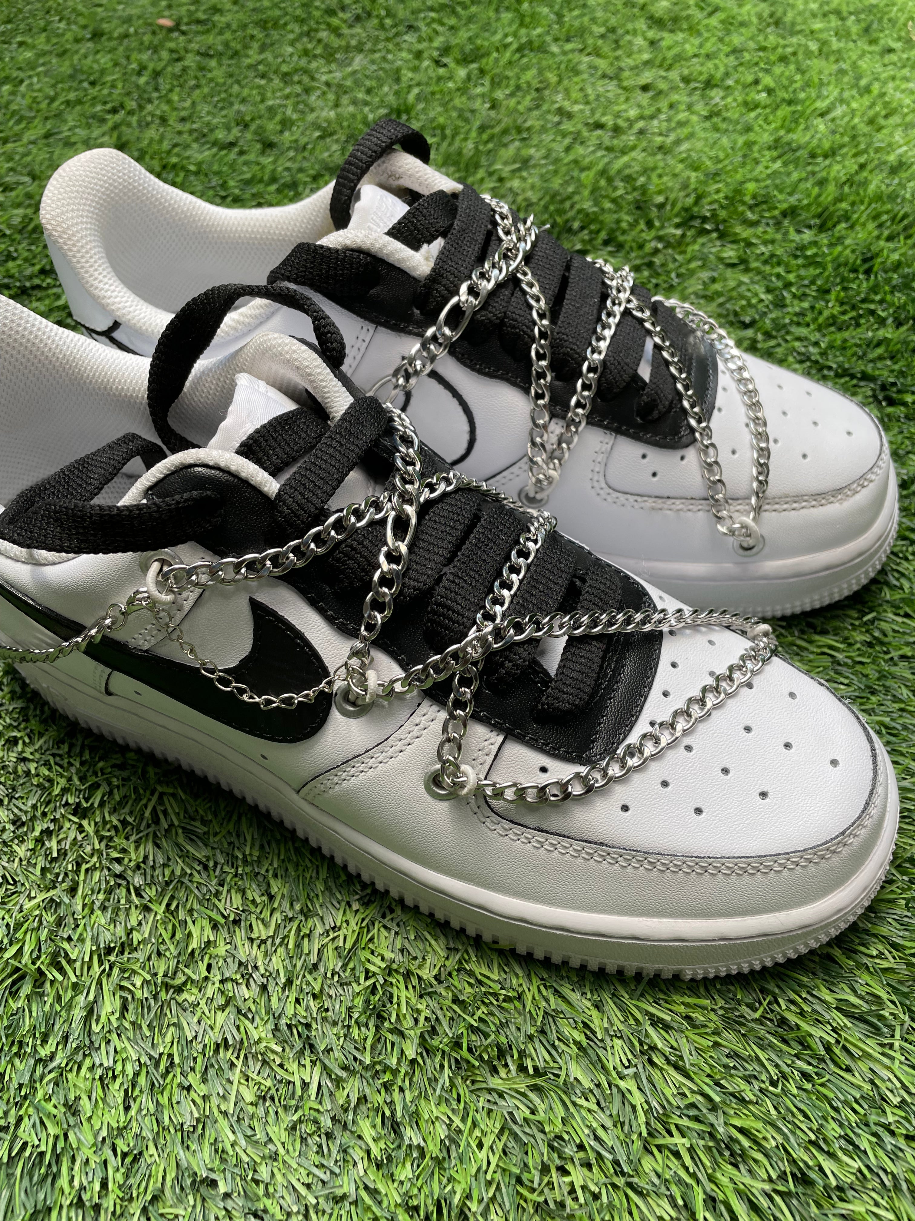 CROSS CHAIN AF1 WHITE/BLACK