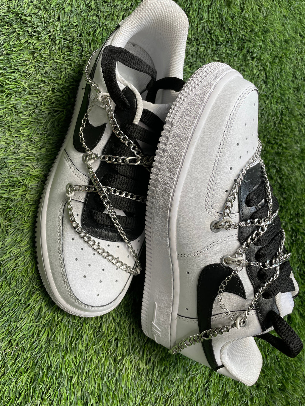CROSS CHAIN AF1 WHITE/BLACK