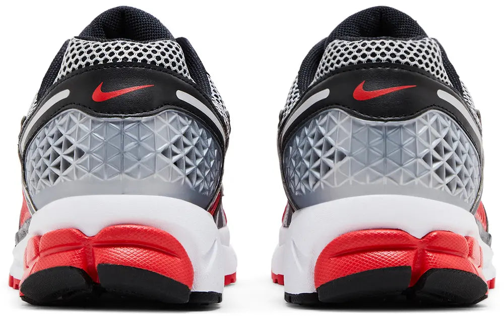 Nike Zoom Vomero 5 Metallic Silver University Red