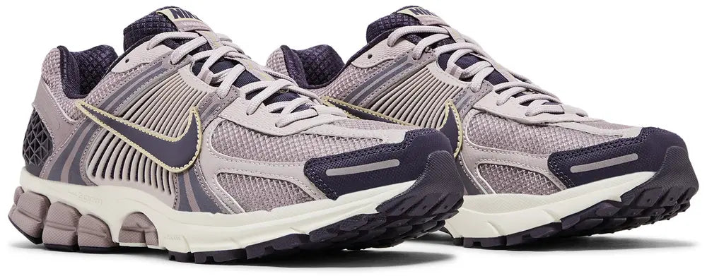 Nike Zoom Vomero 5 Platinum Violet