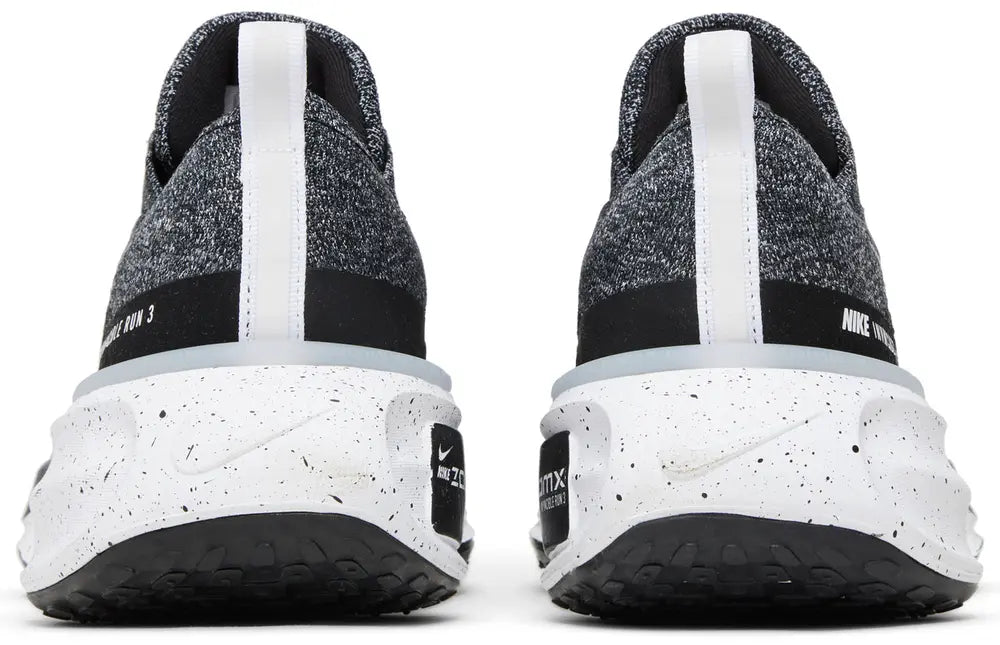 Nike ZoomX Invincible Run 3 Oreo
