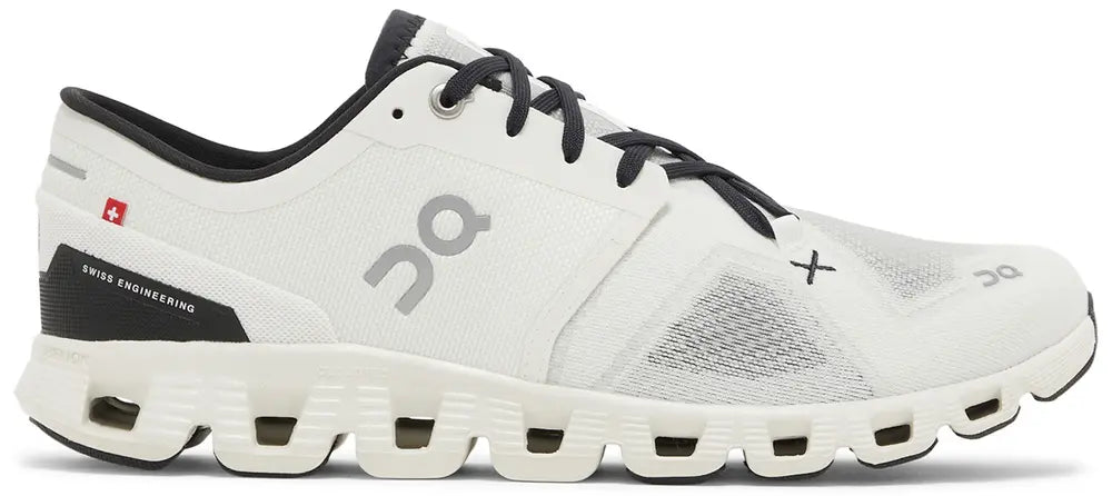 On Running Cloud X 3 Ivory Black
