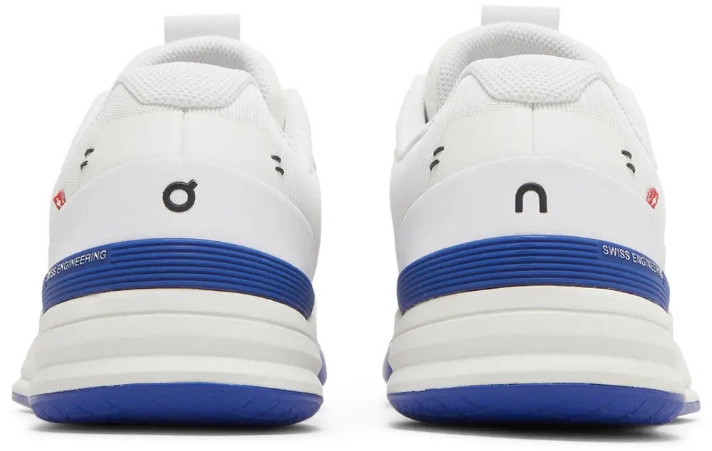 The Roger Pro 'White Indigo'