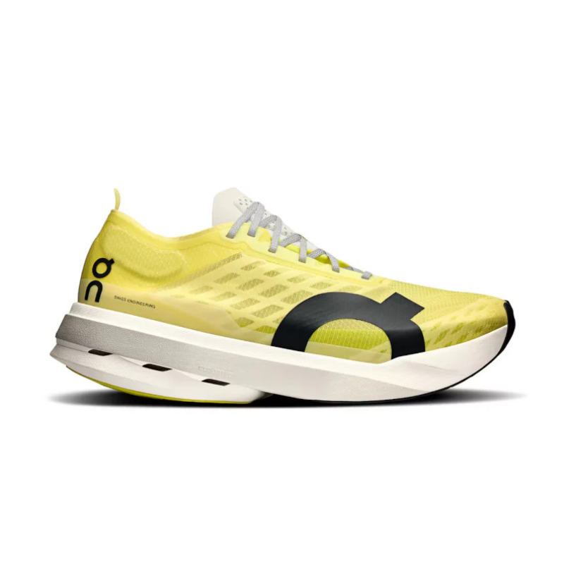 On Running Cloudboom Strike Limelight Wolf