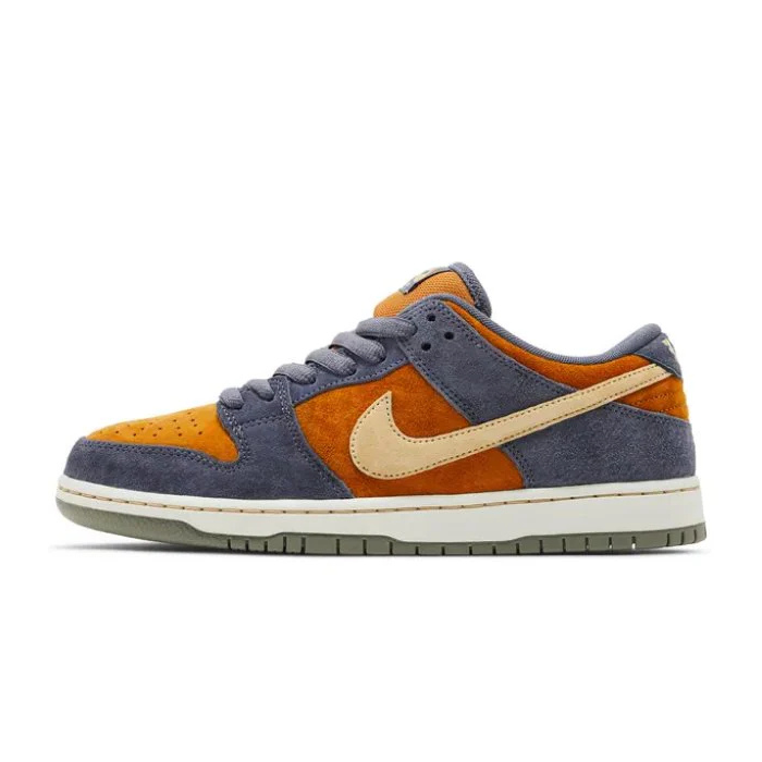 Nike SB Dunk Low Light Carbon Monarch