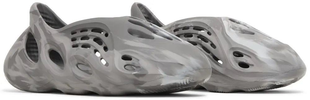 Yeezy Foam Runner 'MX Granite'