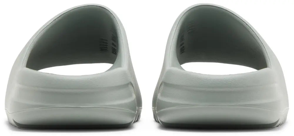 Yeezy Slides "Salt"