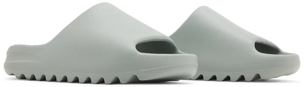 Yeezy Slides "Salt"