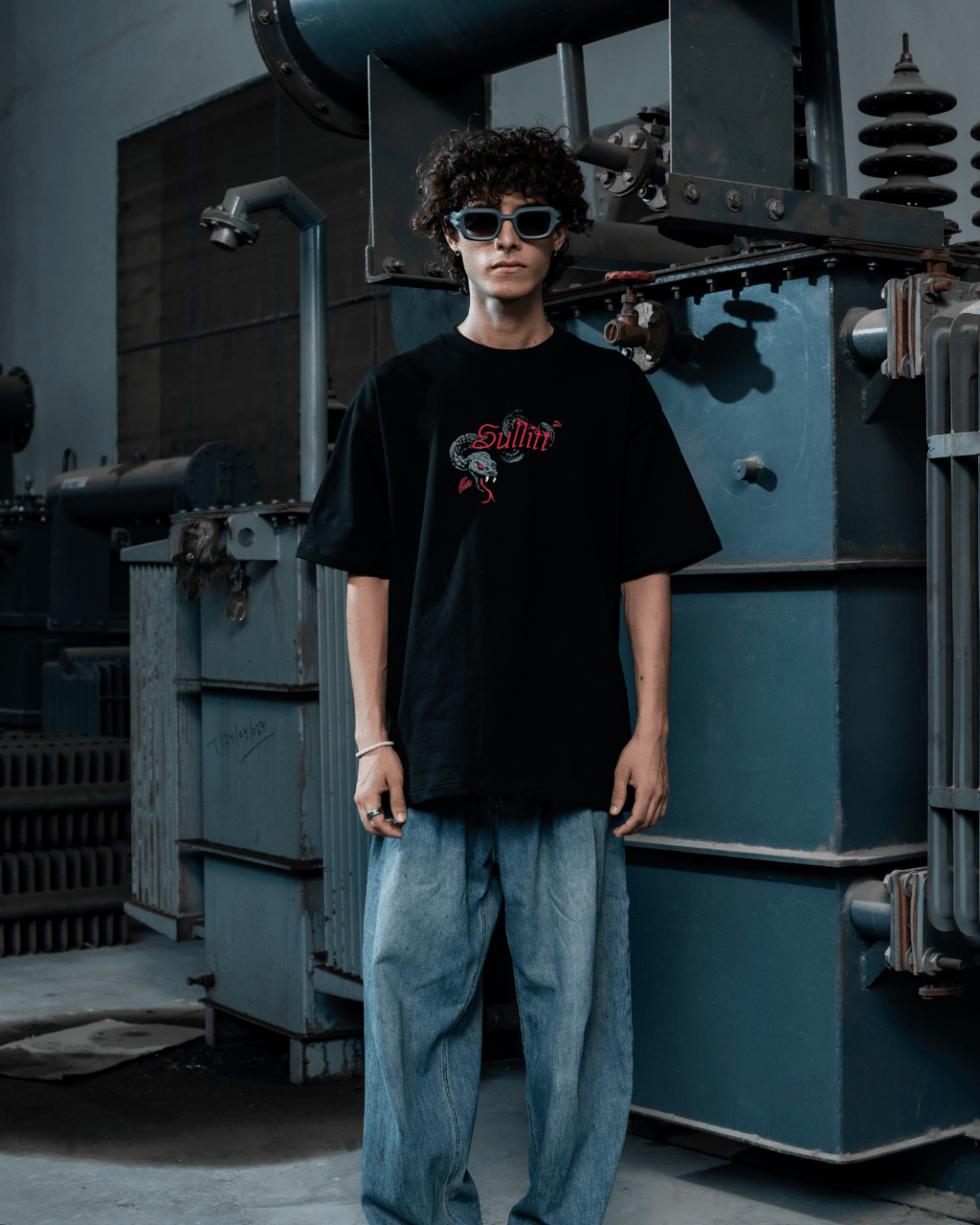 BLOOMED SNAKE TEE - SULLITT