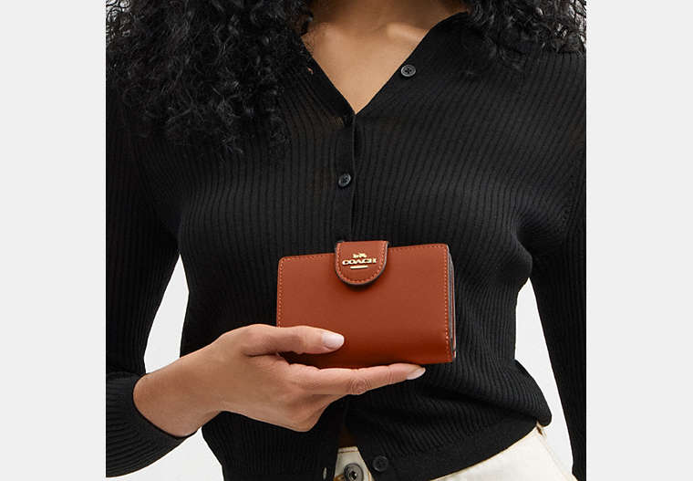 Medium Corner Zip Wallet - Gold/Tan