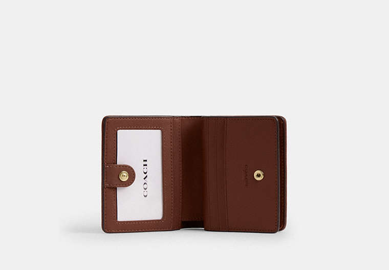Snap Wallet In Signature Chenille - Gold/Light Khaki/Vintage Brown
