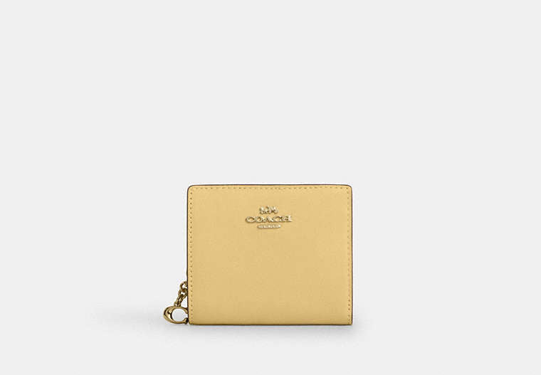 Snap Wallet In Signature Chenille - Gold/Vanilla