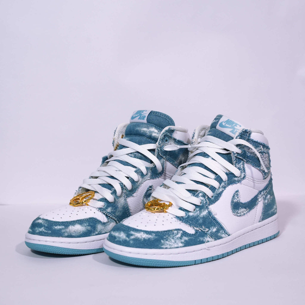 CLOUD AJ1