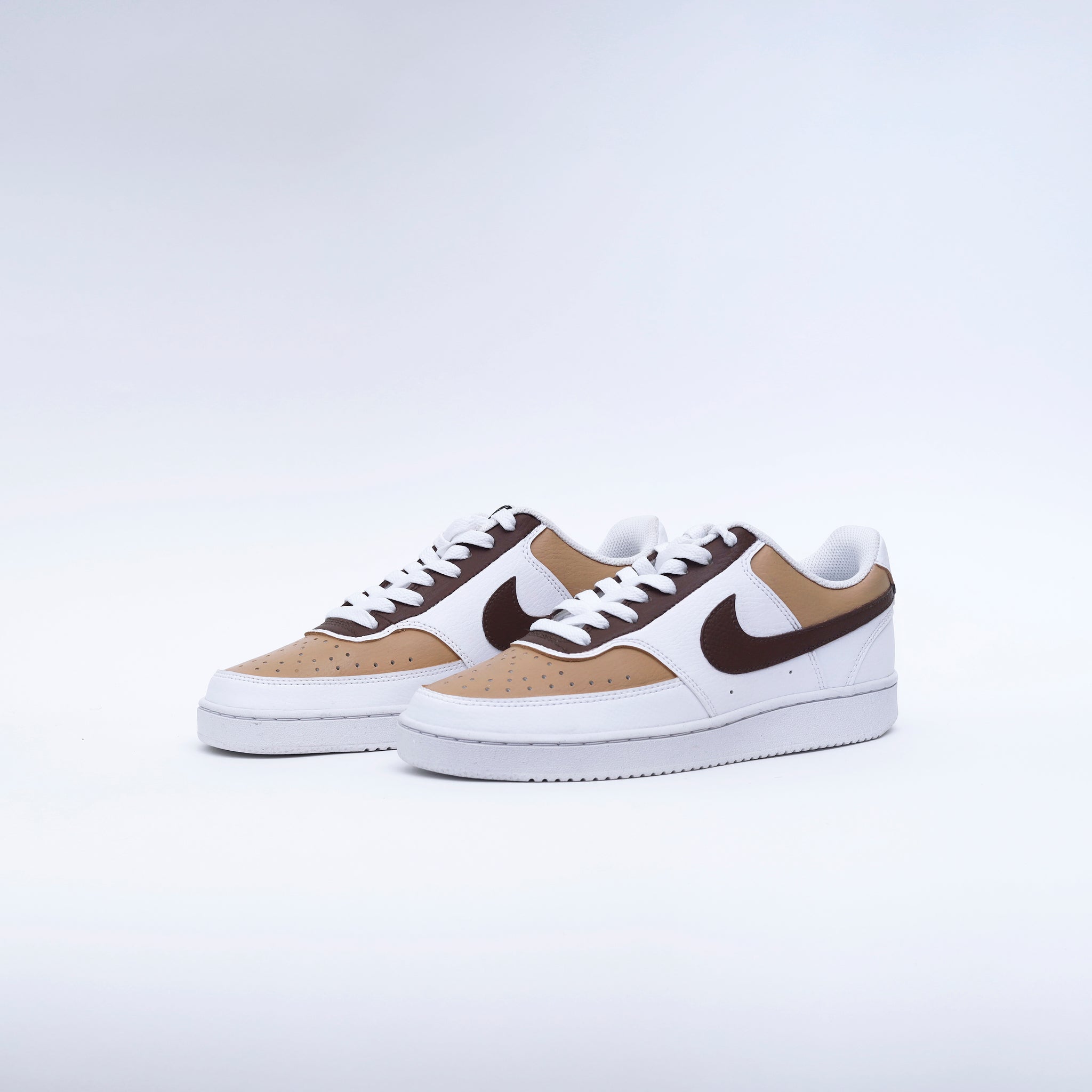 BROWN PASTEL COURTVISION