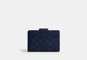 Medium Corner Zip Wallet In Signature Canvas - Gold/Navy