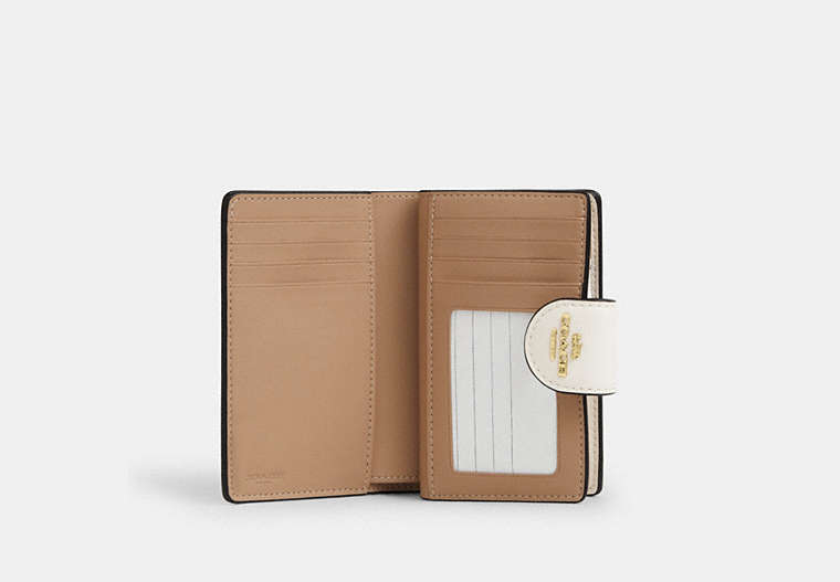 Medium Corner Zip Wallet In Signature Canvas - Gold/White/Chalk