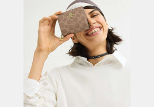 Snap Wallet In Signature Chenille - Gold/Tan/Brown