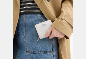 Snap Wallet In Signature Chenille - Silver/White/Chalk