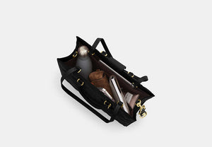 Maggie Tote Bag In Signature Leather - Gold/Black