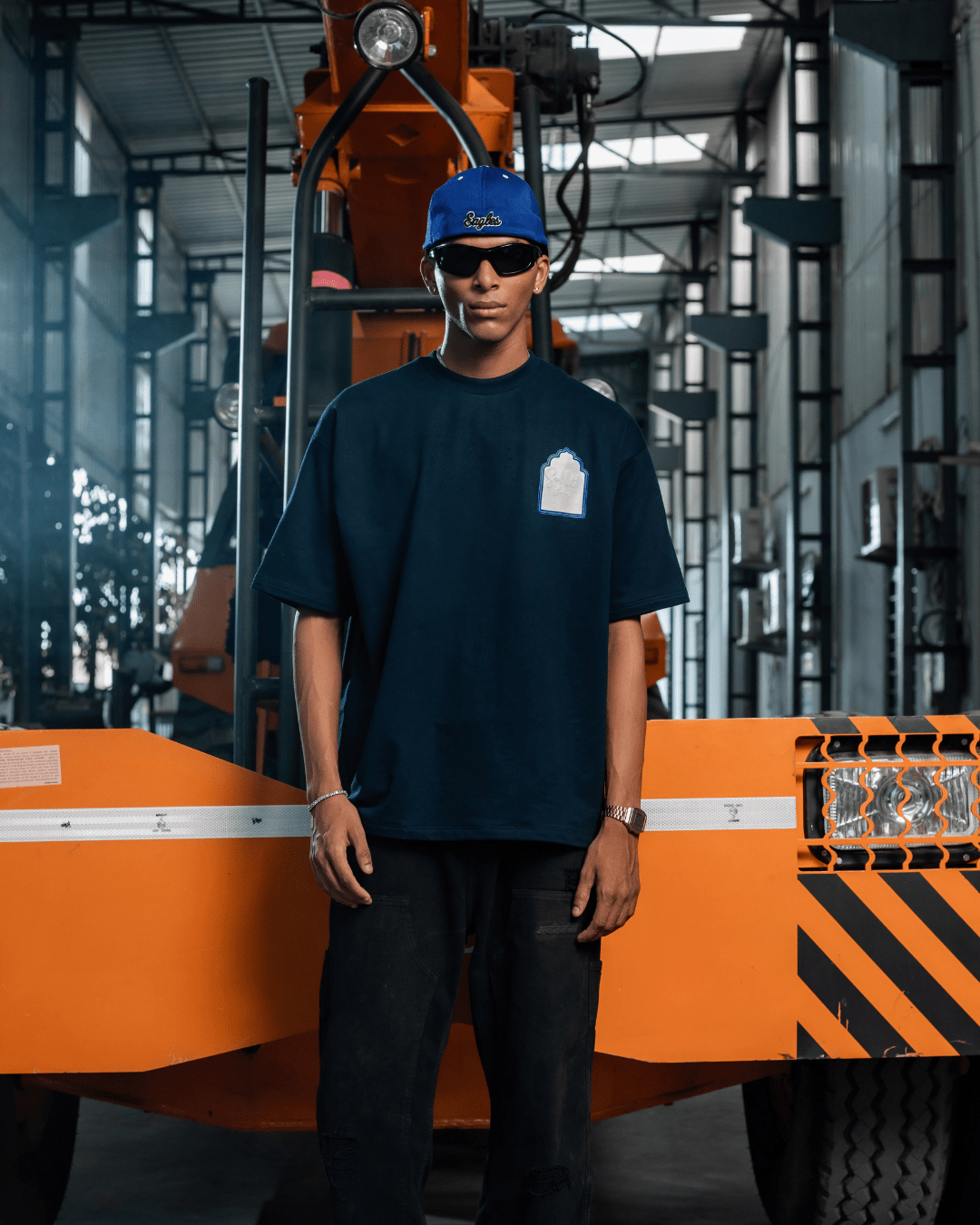 MIDNIGHT LADY SMOKE TEE - SULLITT