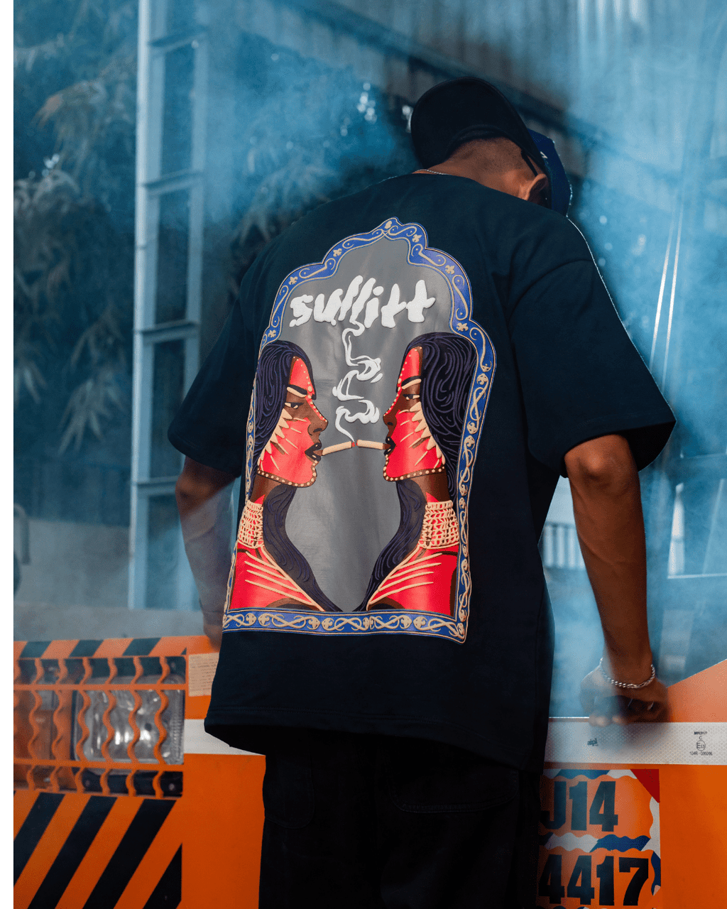 MIDNIGHT LADY SMOKE TEE - SULLITT