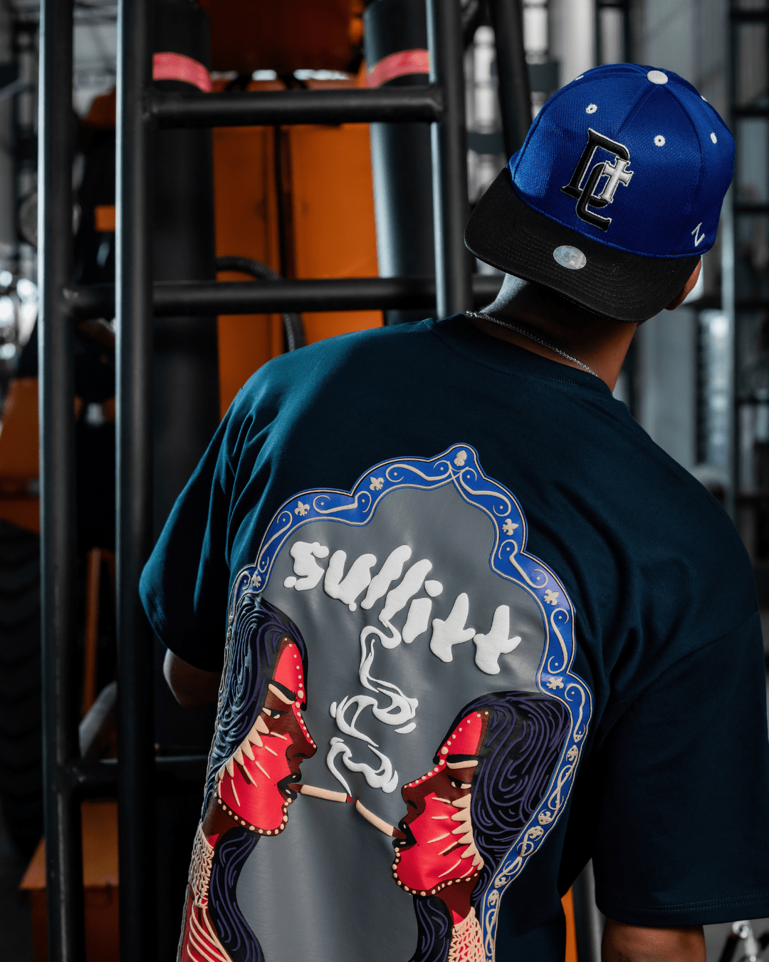 MIDNIGHT LADY SMOKE TEE - SULLITT