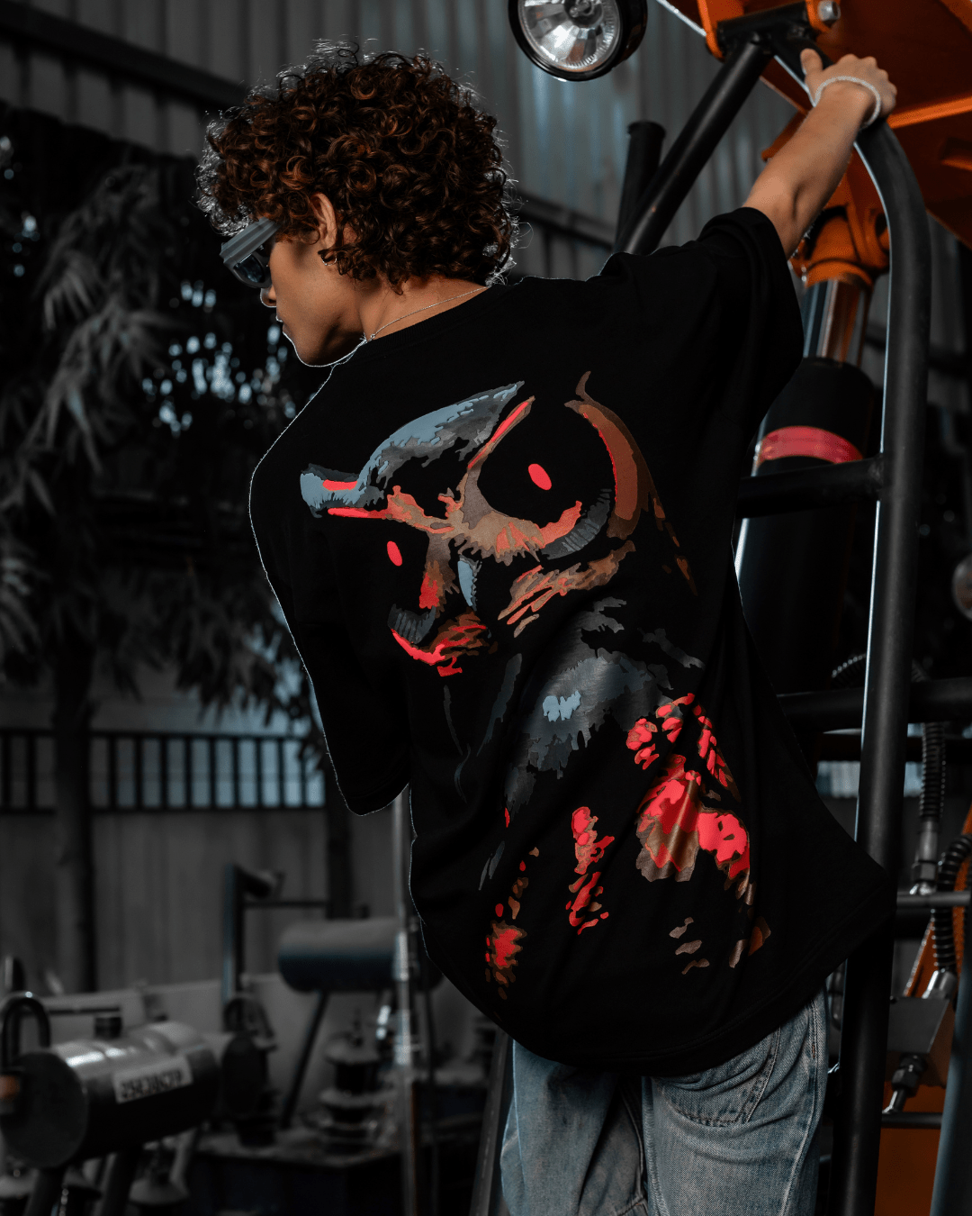 NIGHT WATCH TEE - SULLITT