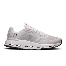 On Running Cloudnova Form 2 | "TT Frost White"