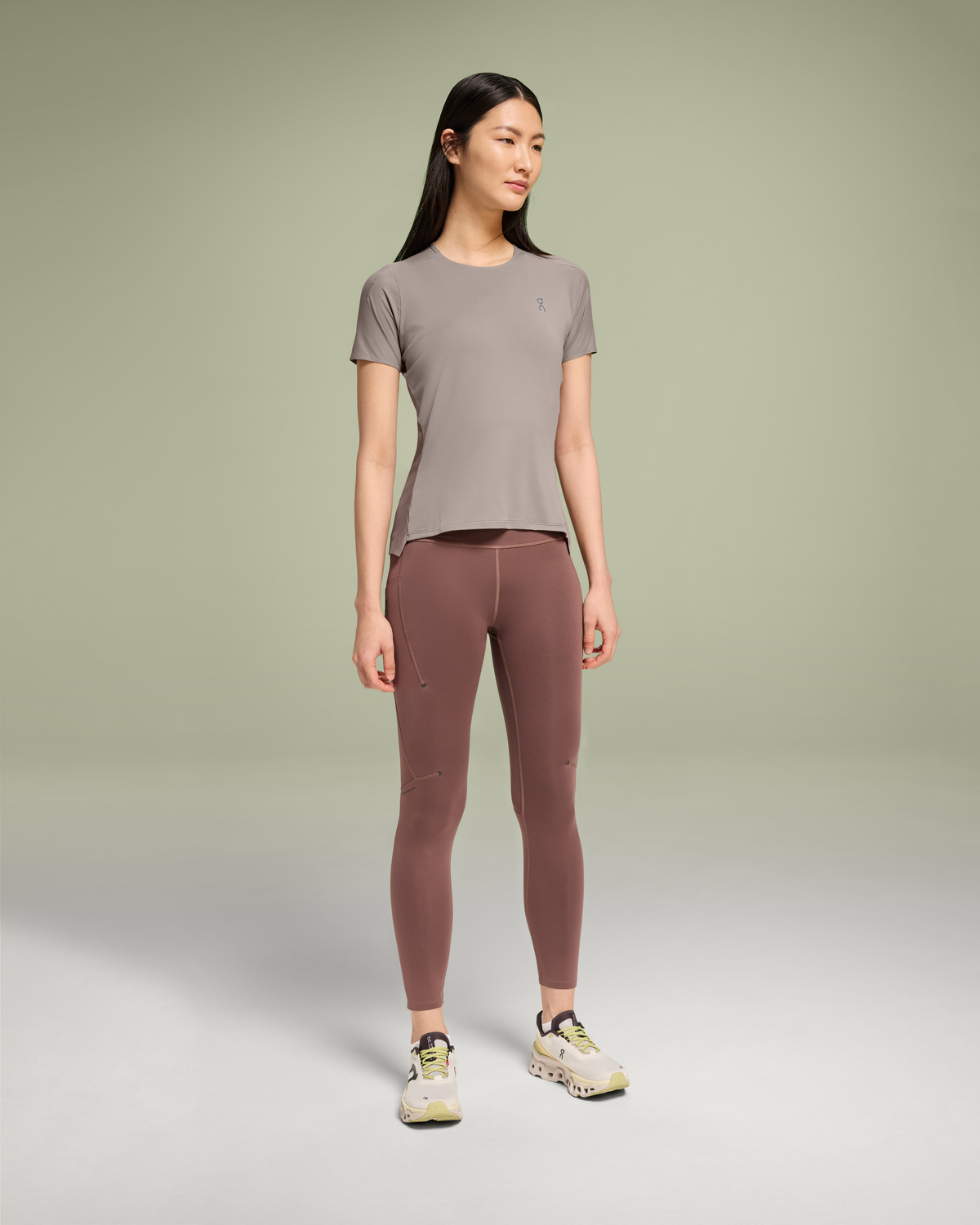 Performance-T - Womens